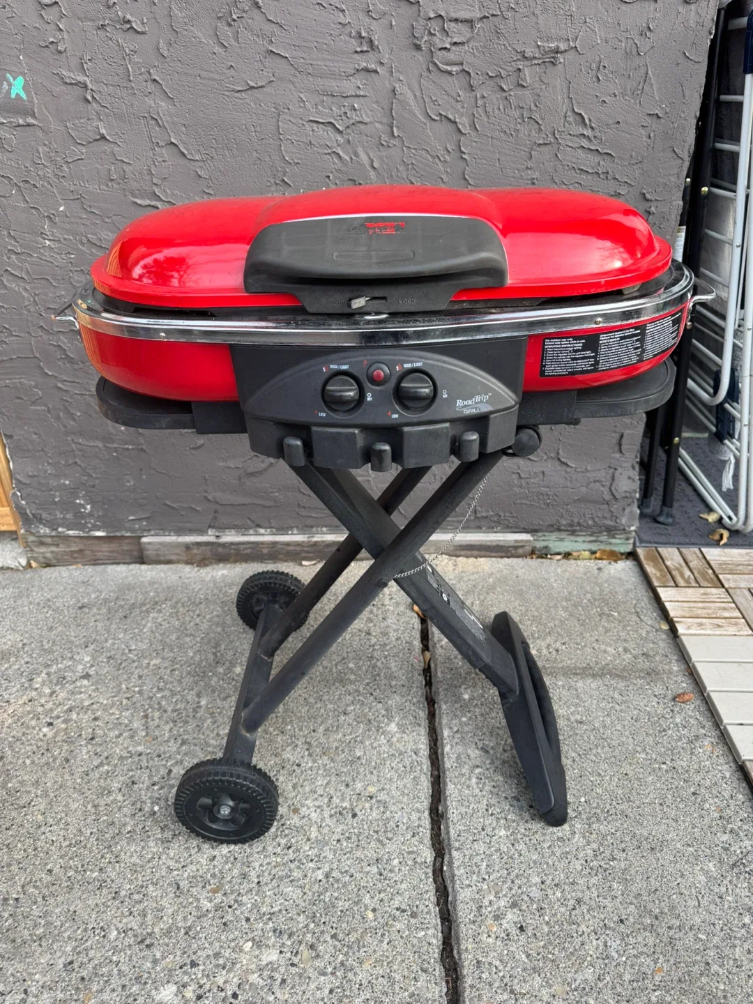 Coleman Road Trip Grill thumbnail