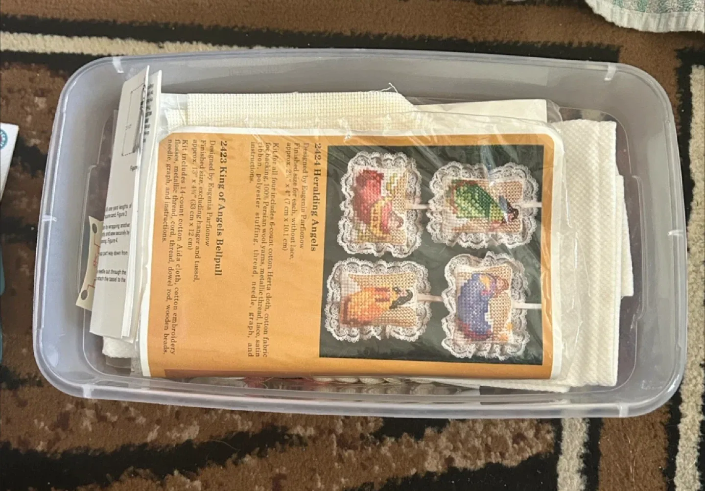 Embroidery & Sewing Supplies in Storage Container image indicator(4)