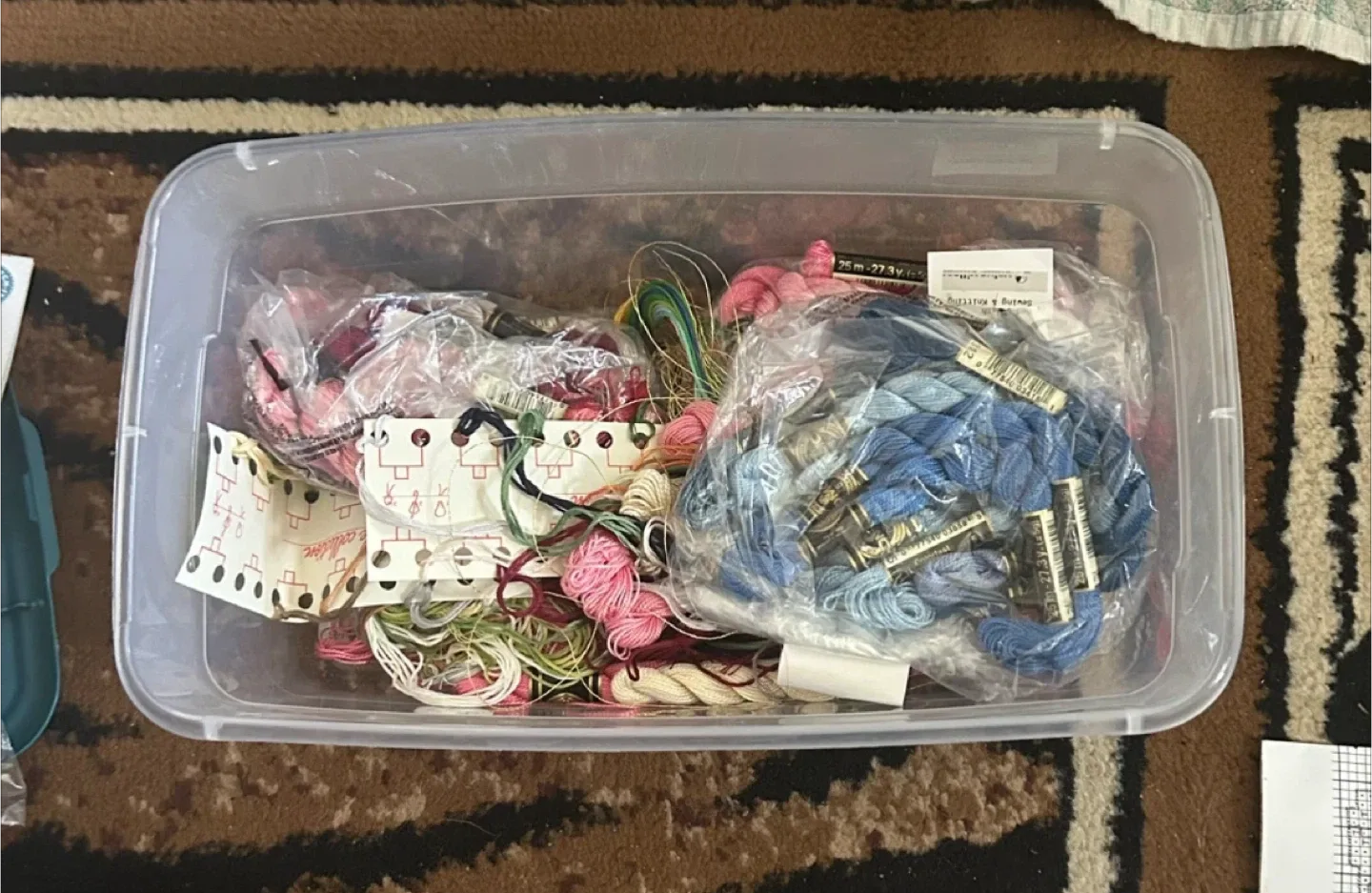 Embroidery & Sewing Supplies in Storage Container image indicator(7)