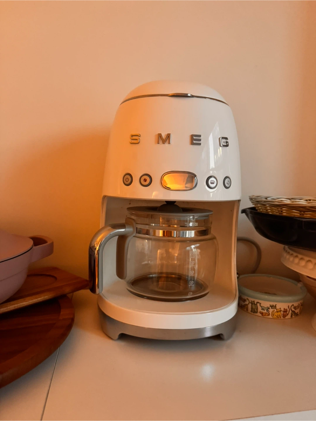 Smeg White Coffee Maker
