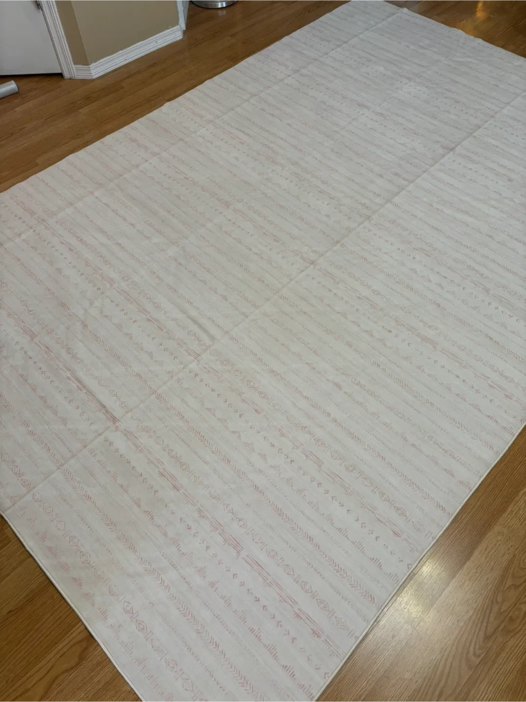 Elegant 6x9 ft Area Rug - Pink, Washable, Non slip image indicator(3)