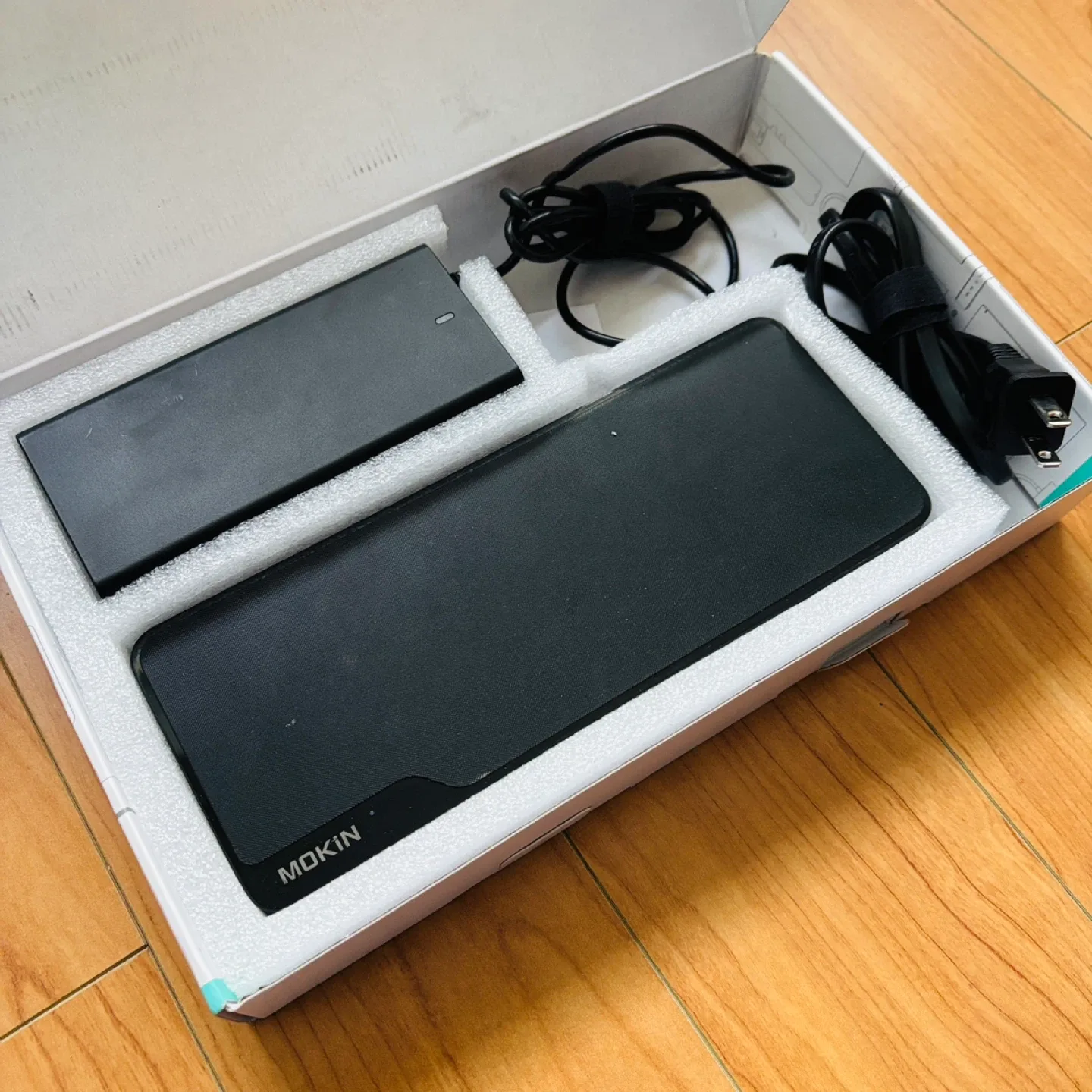 *New* $500 Mokin Thunderbolt 4 Dock image indicator(2)