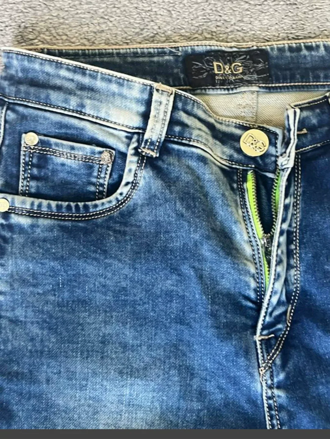 Authentic Italian D&G size 28 image indicator(5)