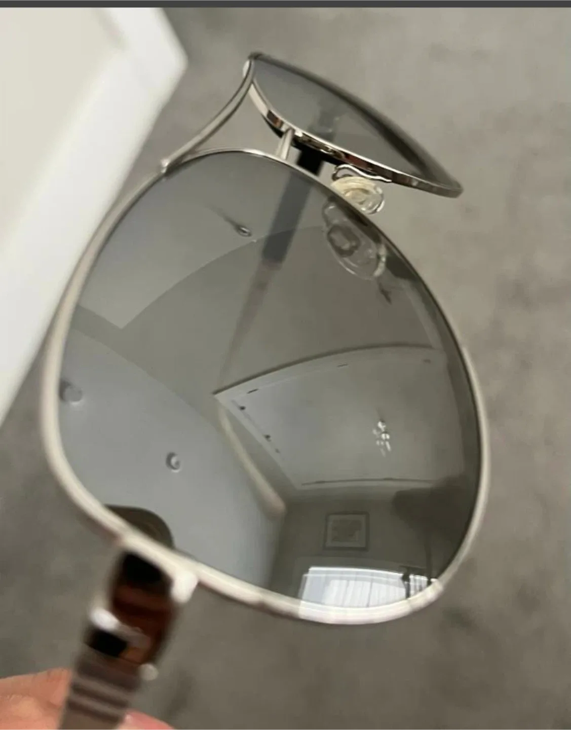 Burberry B 2080 Sunglasses image indicator(2)