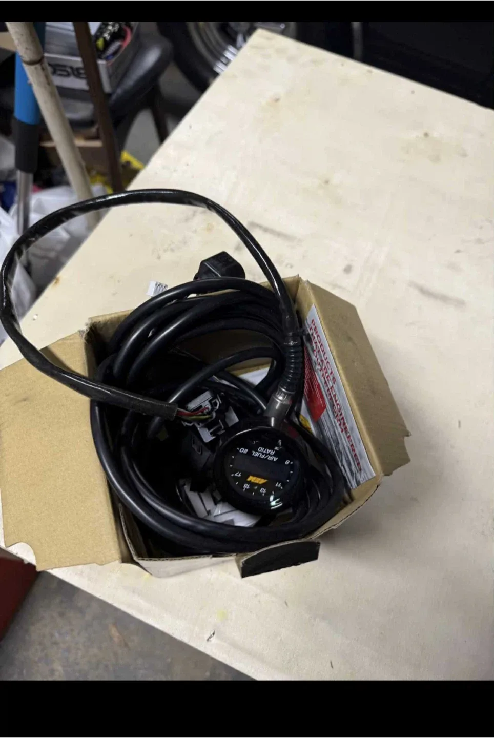 AEM X-Series Wideband UEGO AFR Sensor Controller Gauge image indicator(2)