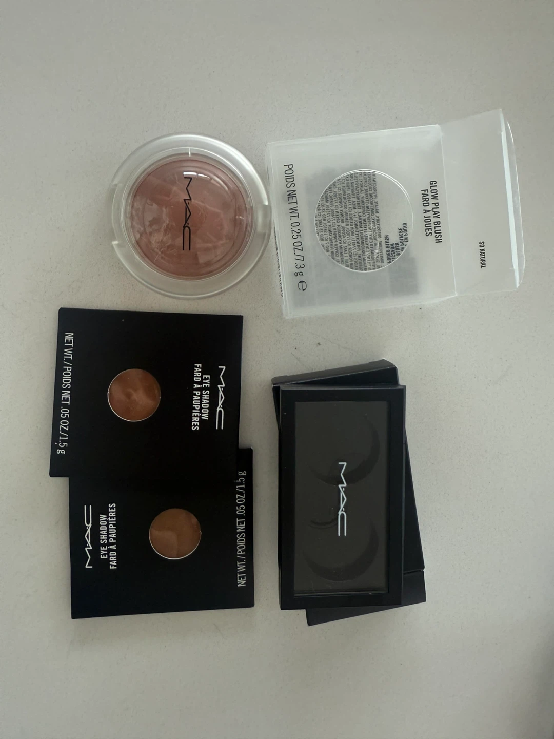 Brand New - MAC Glow Play Blush, Eyeshadows & Compact - photo 2