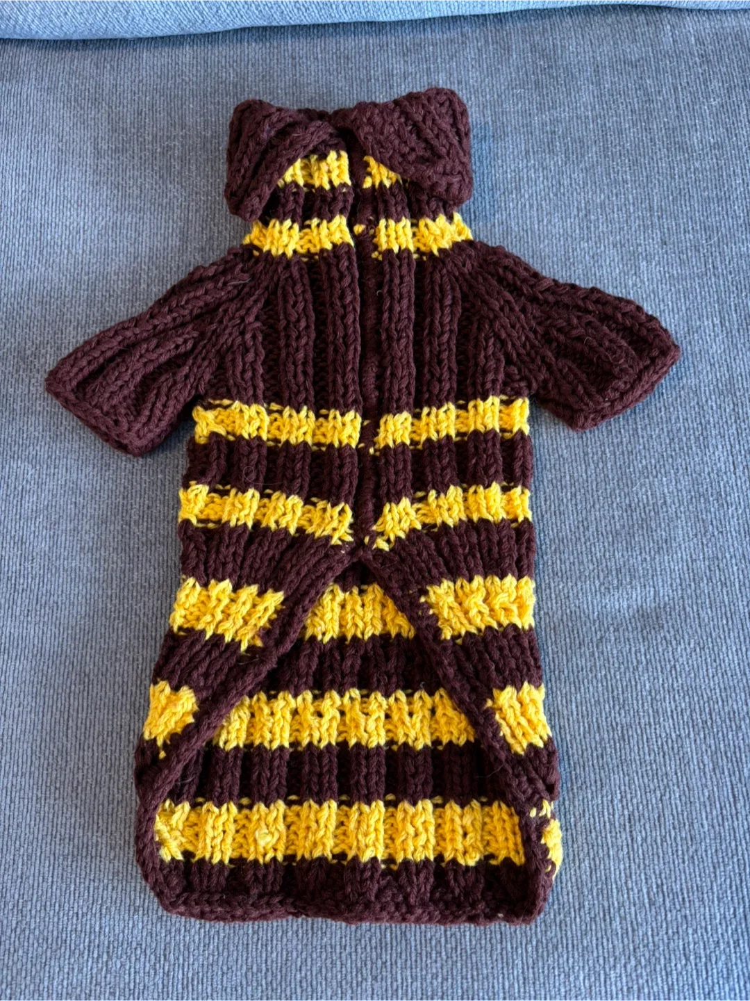 Handmade Knitted Dog Sweater - Size S image indicator(2)