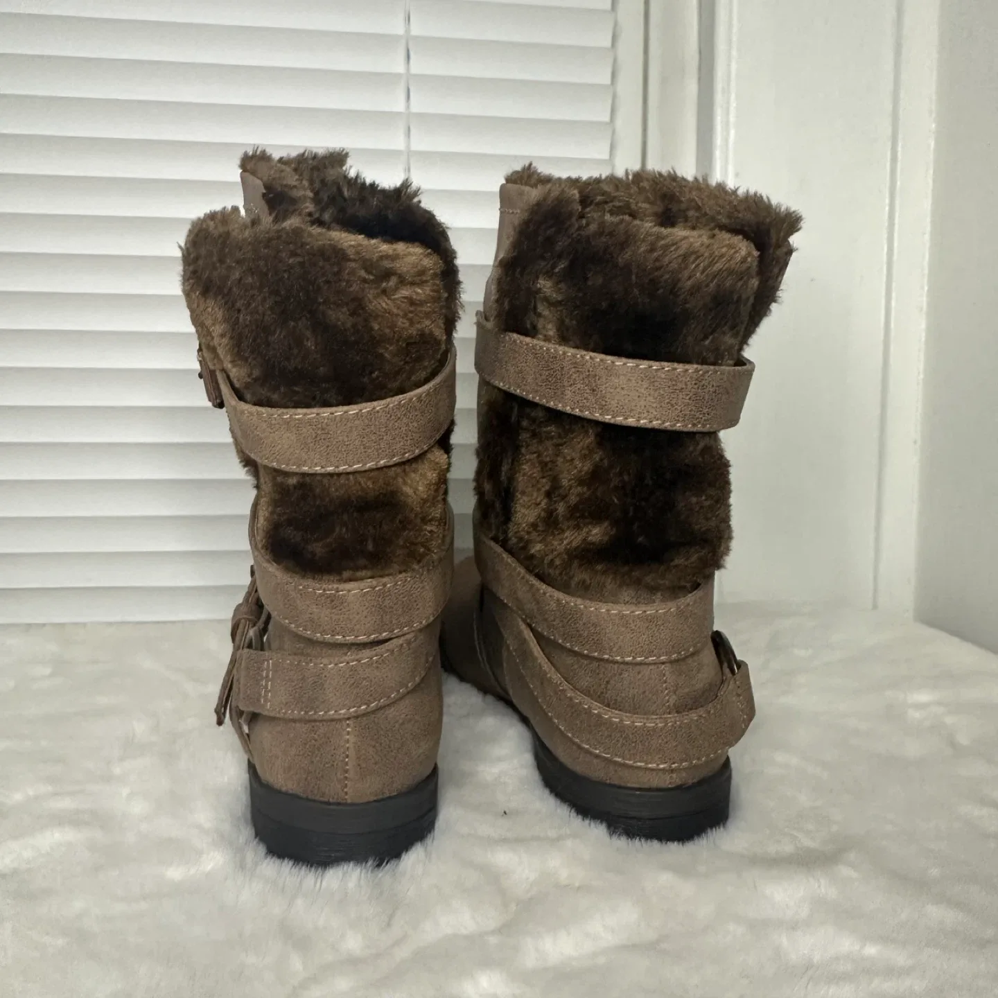 Faux Suede & Fur Winter Boots image indicator(3)