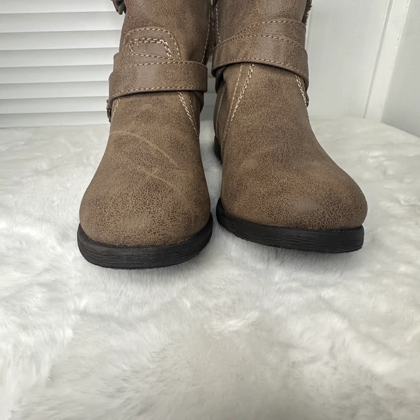 Faux Suede & Fur Winter Boots image indicator(8)