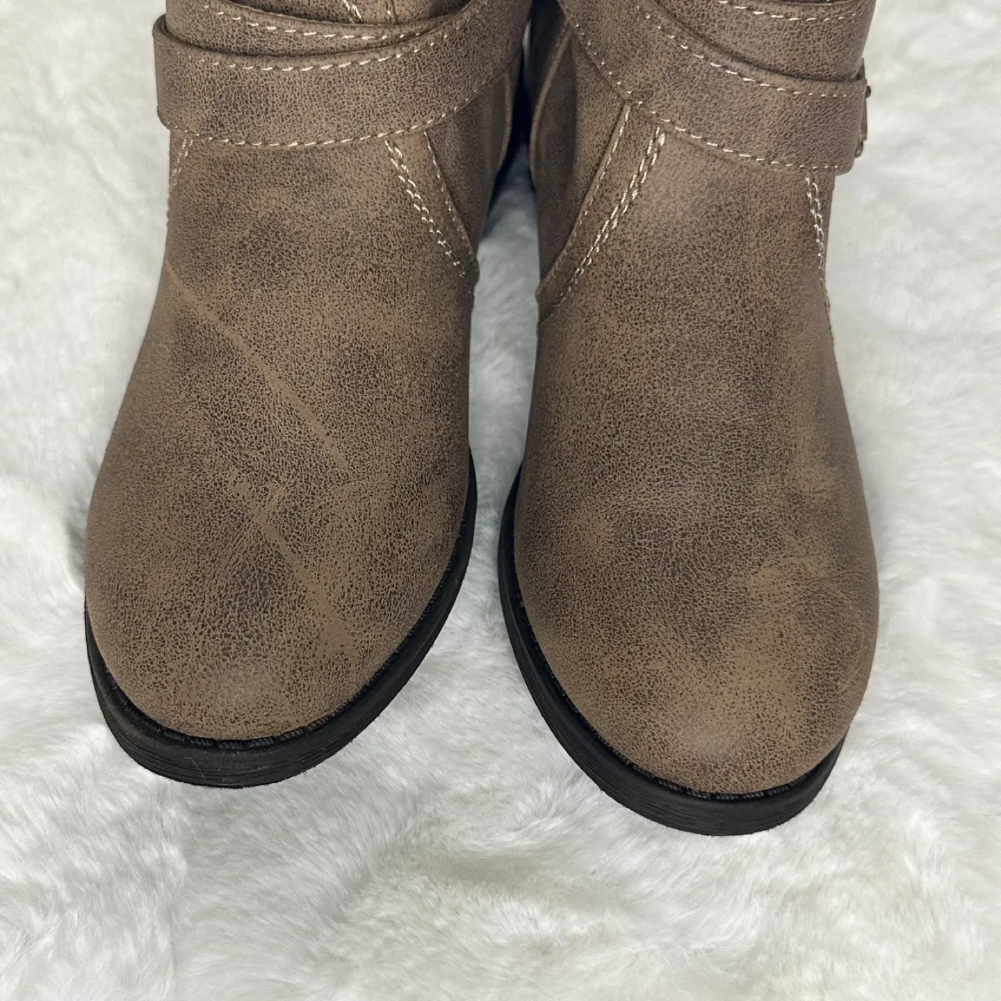 Faux Suede & Fur Winter Boots image indicator(7)