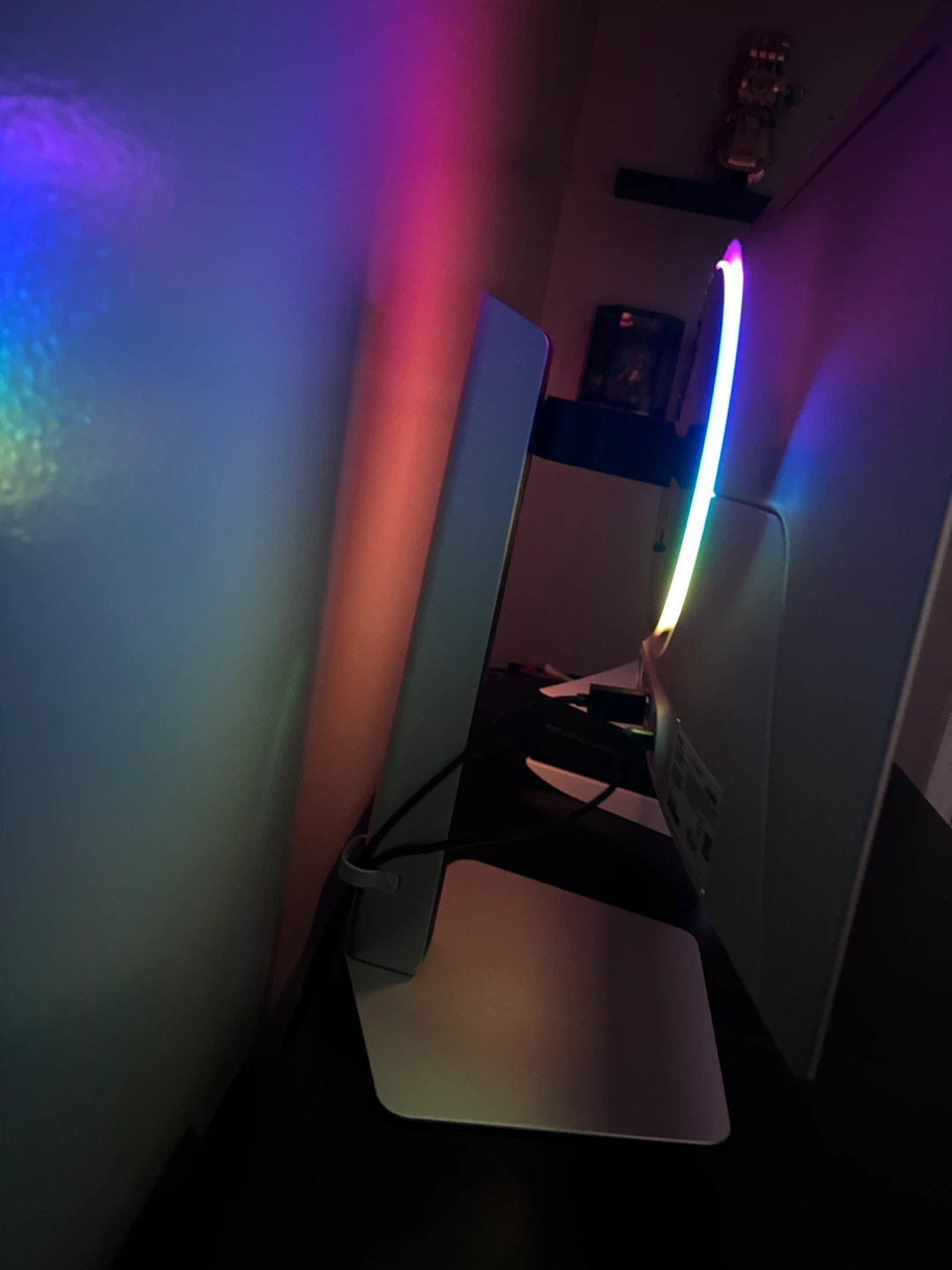 Samsung Oddesy G6 OLED - photo 4