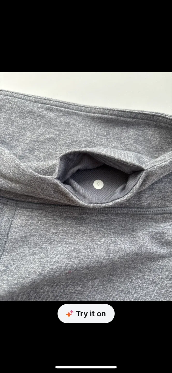 Lululemon Grey Leggings - Size 6 image indicator(4)