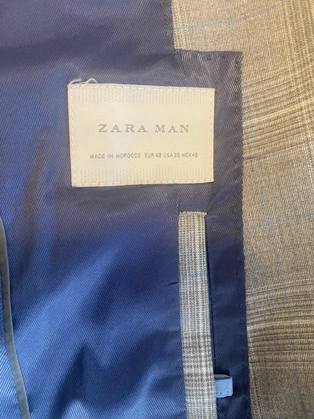 Zara Man Grey Plaid Blazer - Size EUR 48/USA 38 image indicator(3)