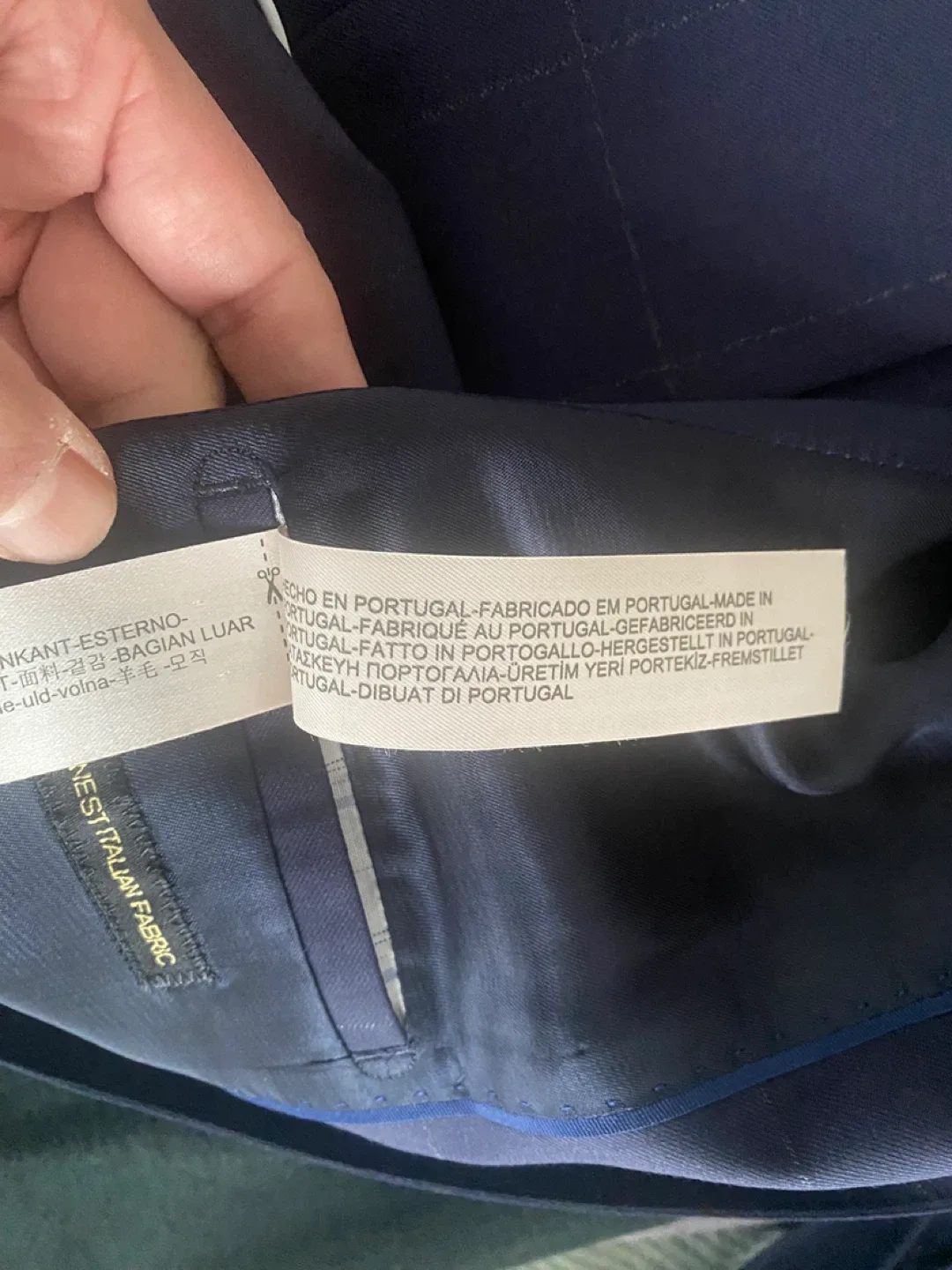 Massimo Dutti Navy Wool Suit image indicator(5)