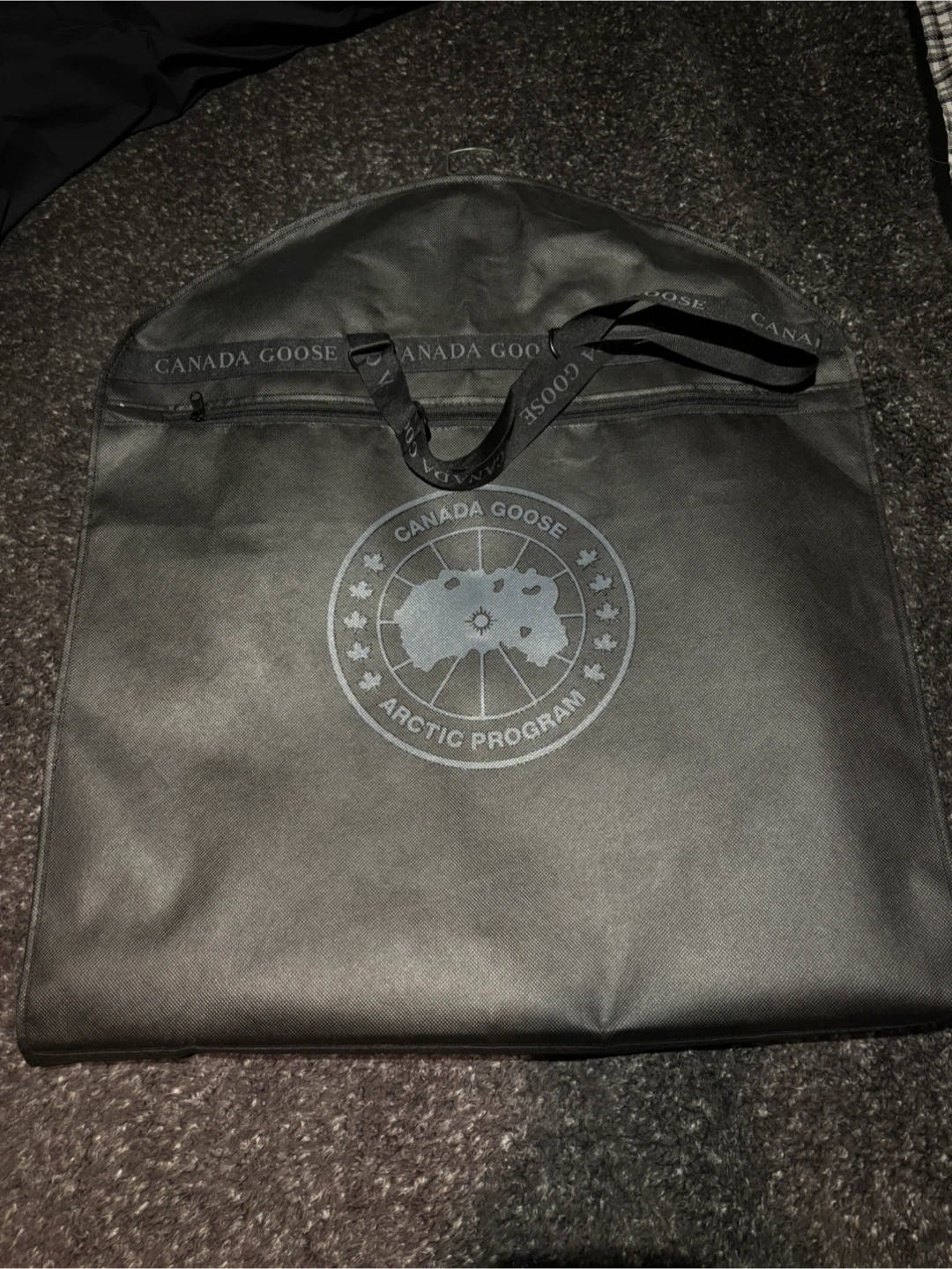 Canada Goose Lodge Jacket Size M - photo 4