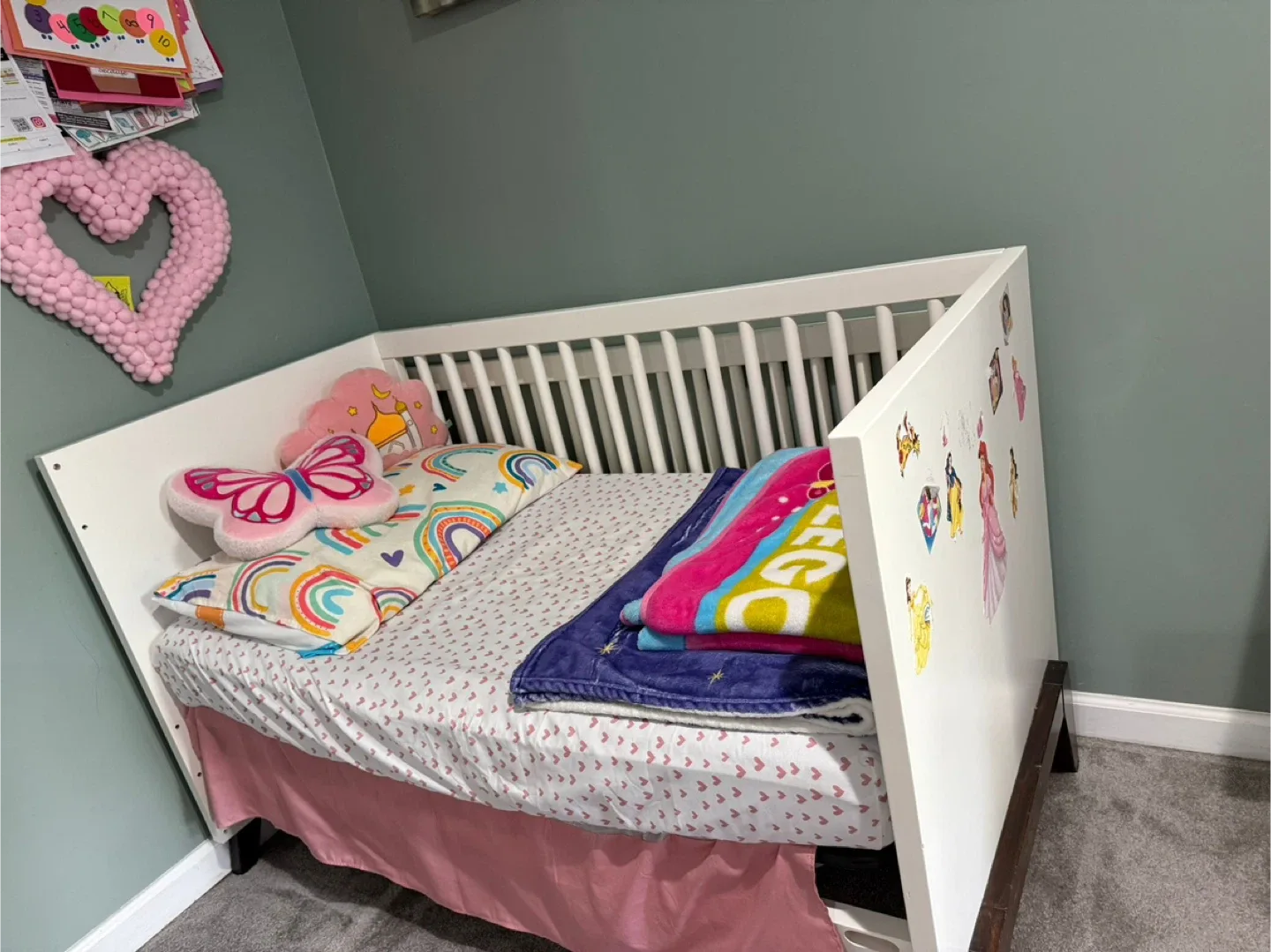 White Convertible Baby Crib image indicator(4)