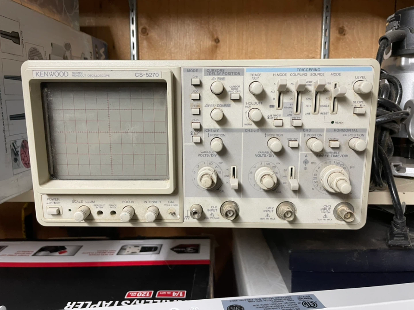 Kenwood CS-5270 100MHz Readout Oscilloscope - photo 3