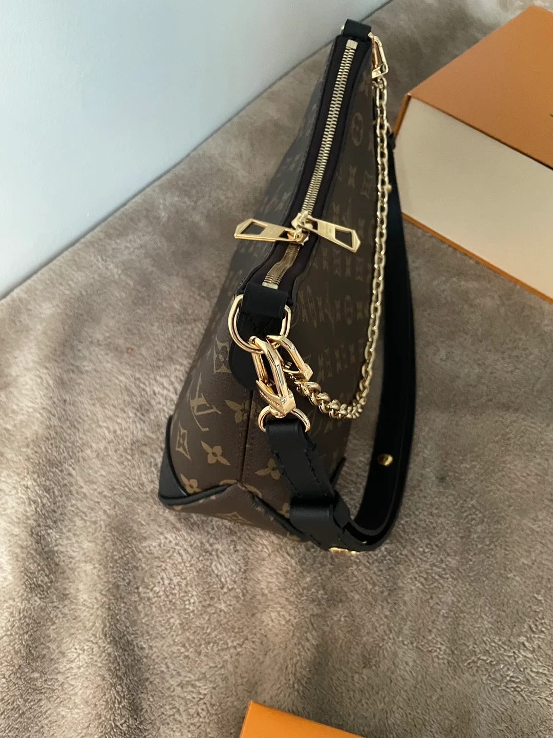 Boulogne Hand bag image indicator(3)