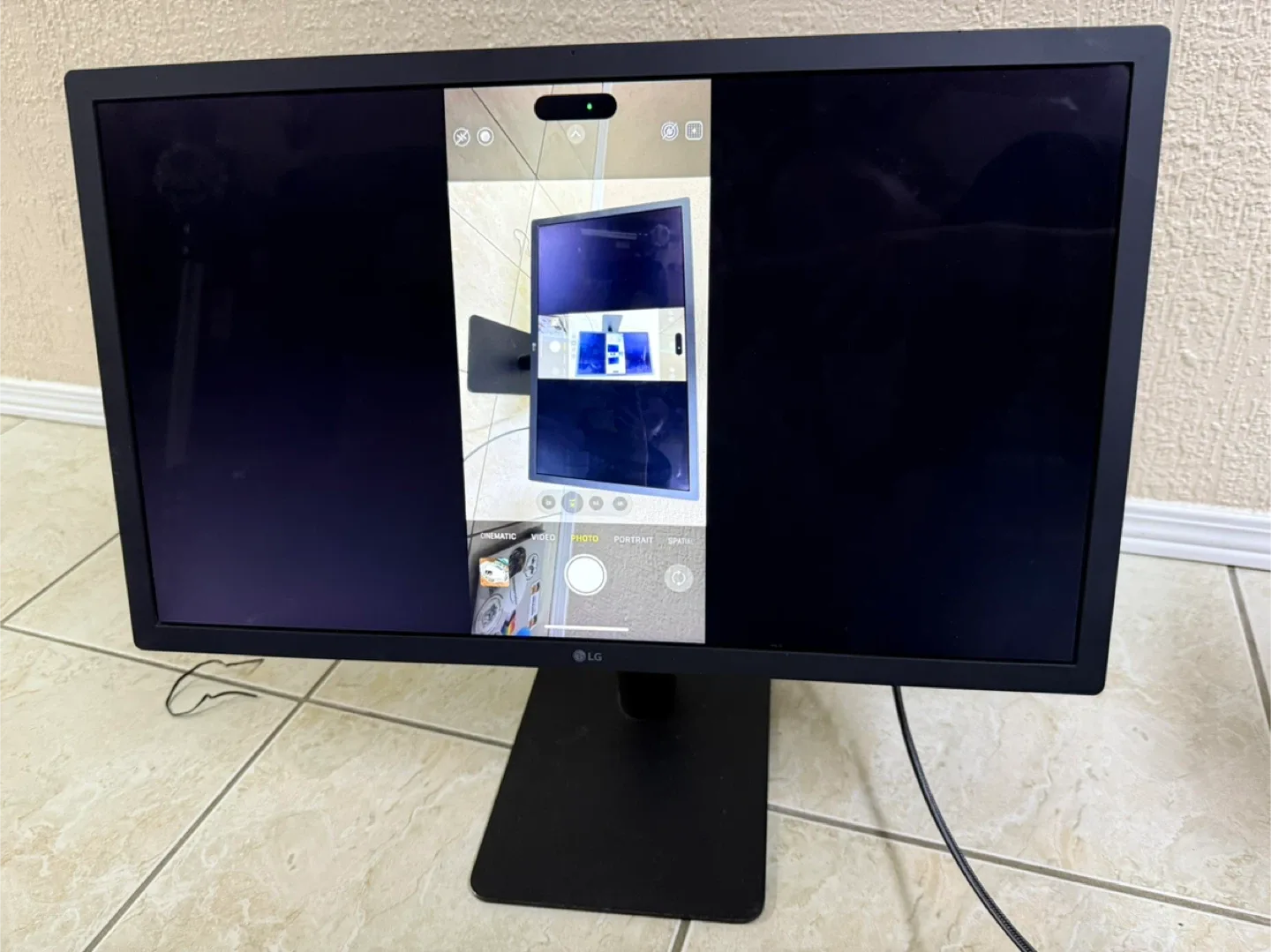 LG ultrafine 4K monitor image indicator(4)