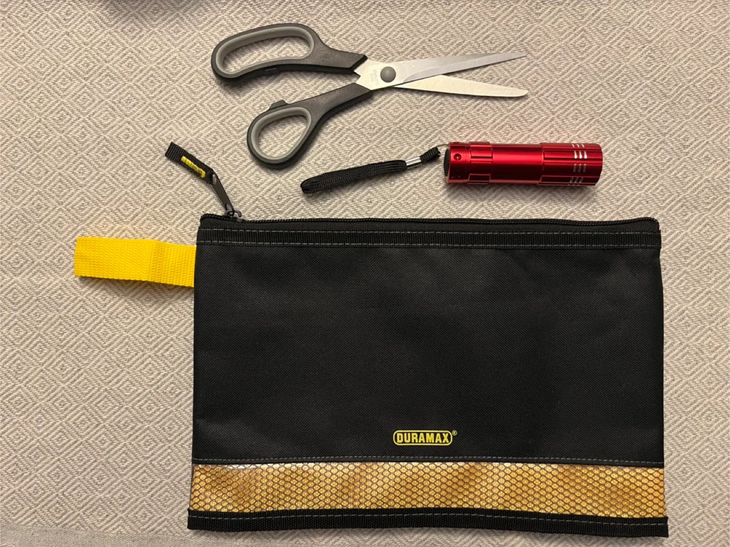 Duramax red Tool Bag with LG Flashlight