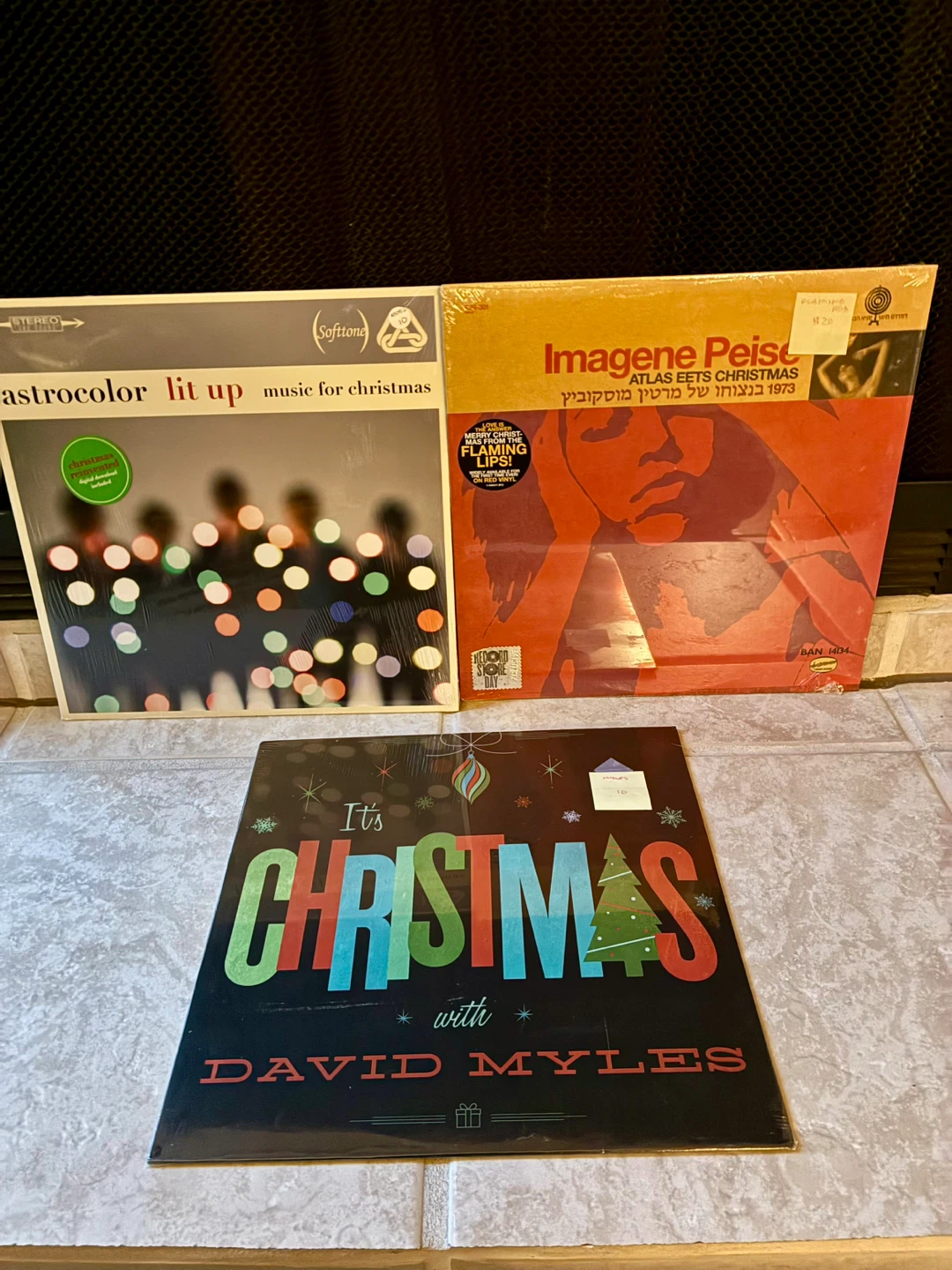 Christmas Vinyl, CDs, and DVDs - photo 2