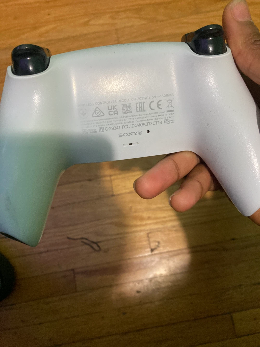 Sony Playstation 5 Dualsense Wireless Controller - photo 2