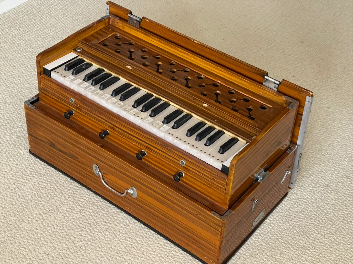 Harmonium