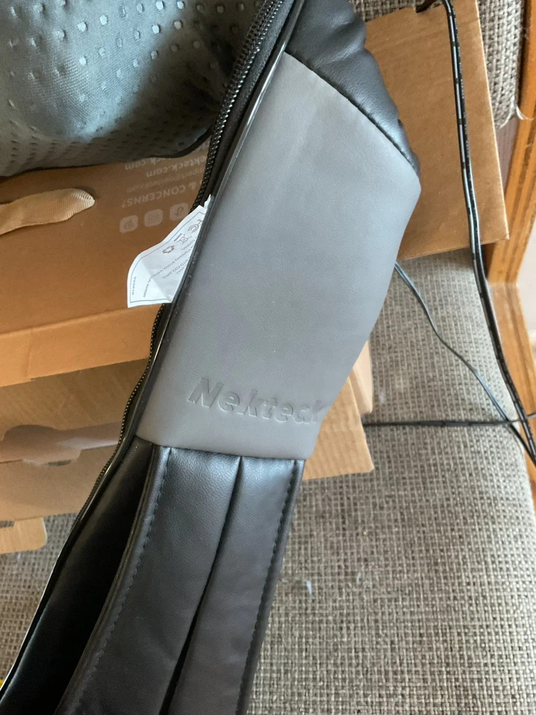 Nekteck Shiatsu Neck and Shoulder Massager image indicator(2)