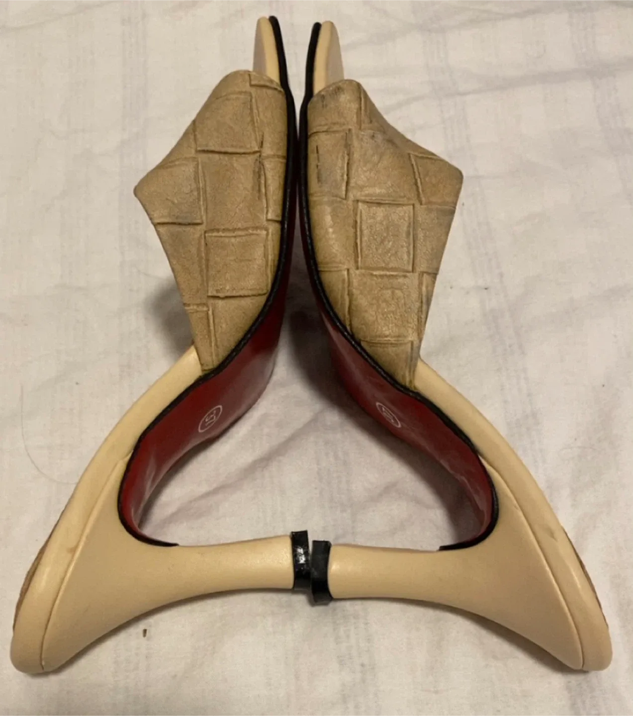 Sandals with Heels - Size 37 image indicator(2)