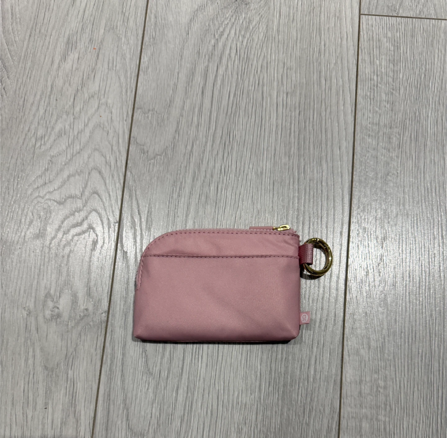 Lululemon clippable Card Pouch - photo 2