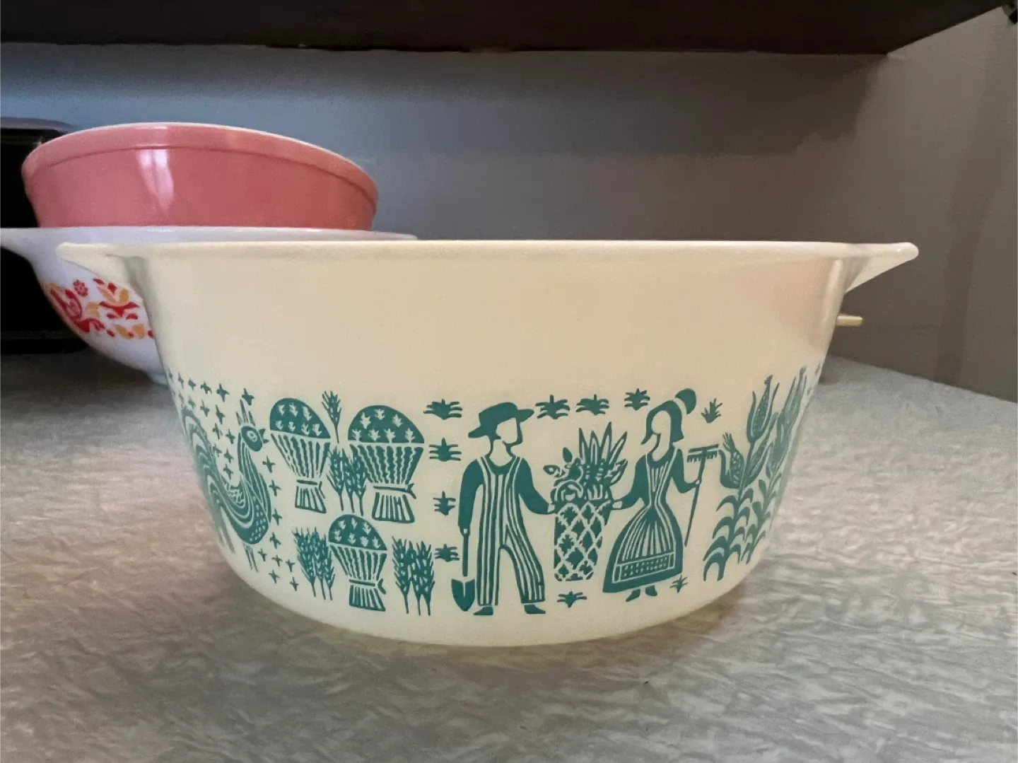 Vintage Pyrex dishes image indicator(4)