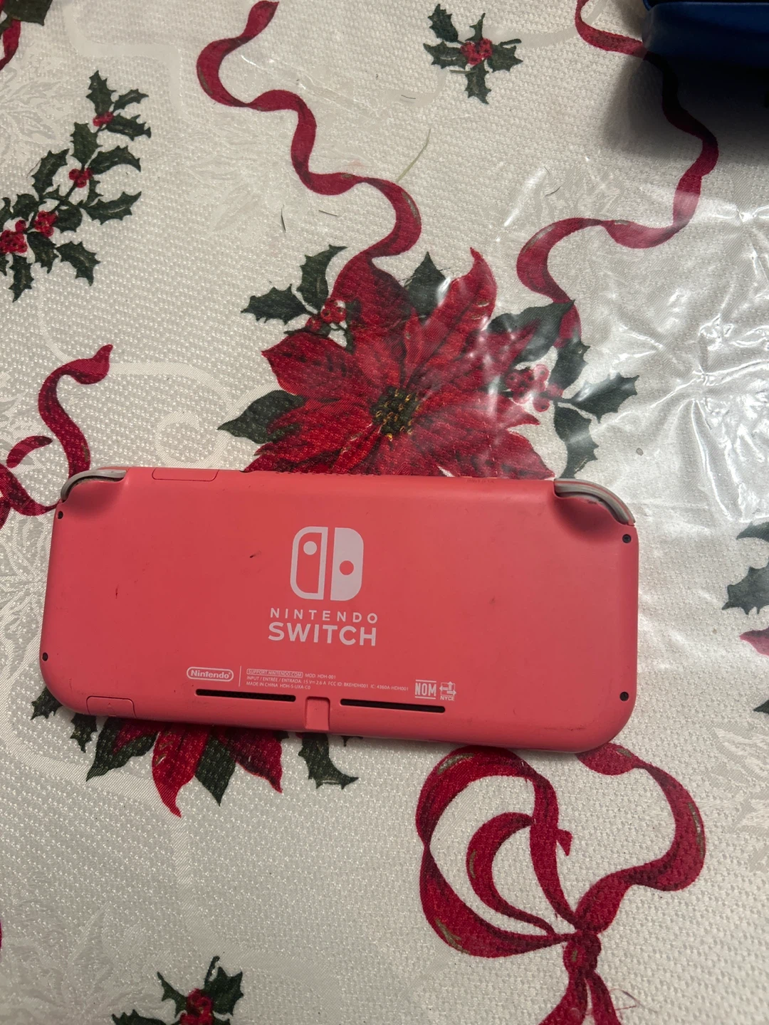 Nintendo Switch Lite - Coral - photo 2