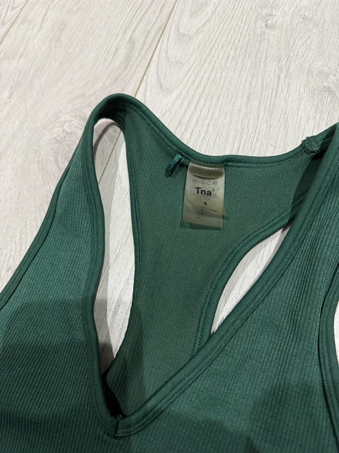 Aritzia bundle image indicator(5)