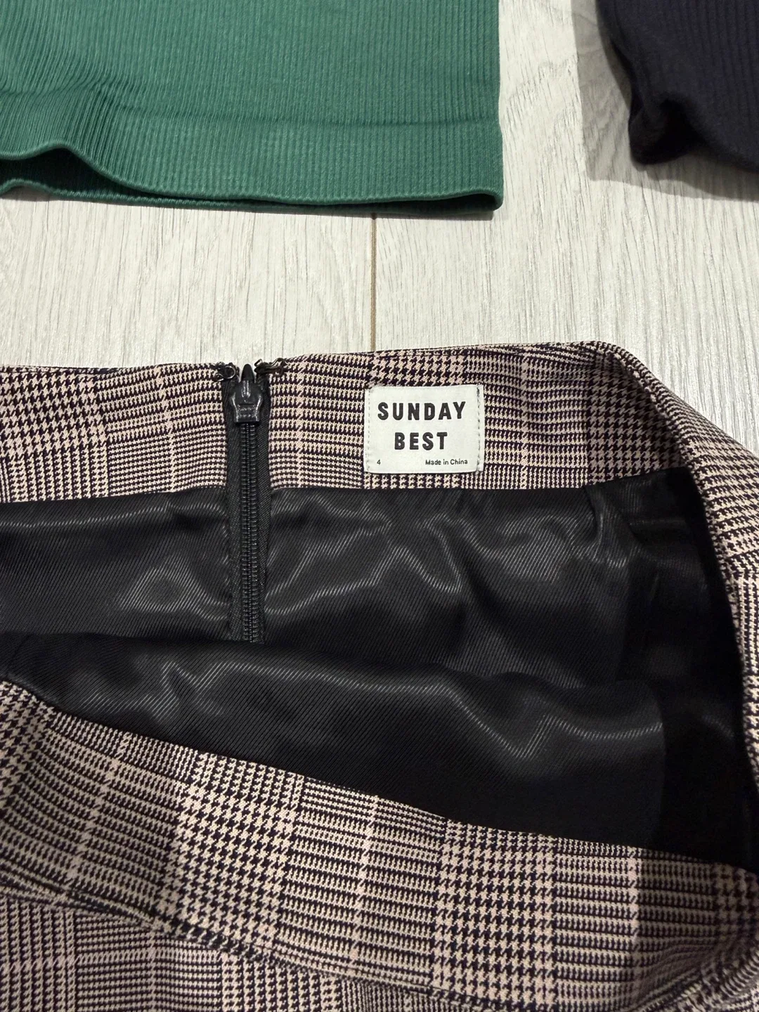 Aritzia bundle image indicator(4)