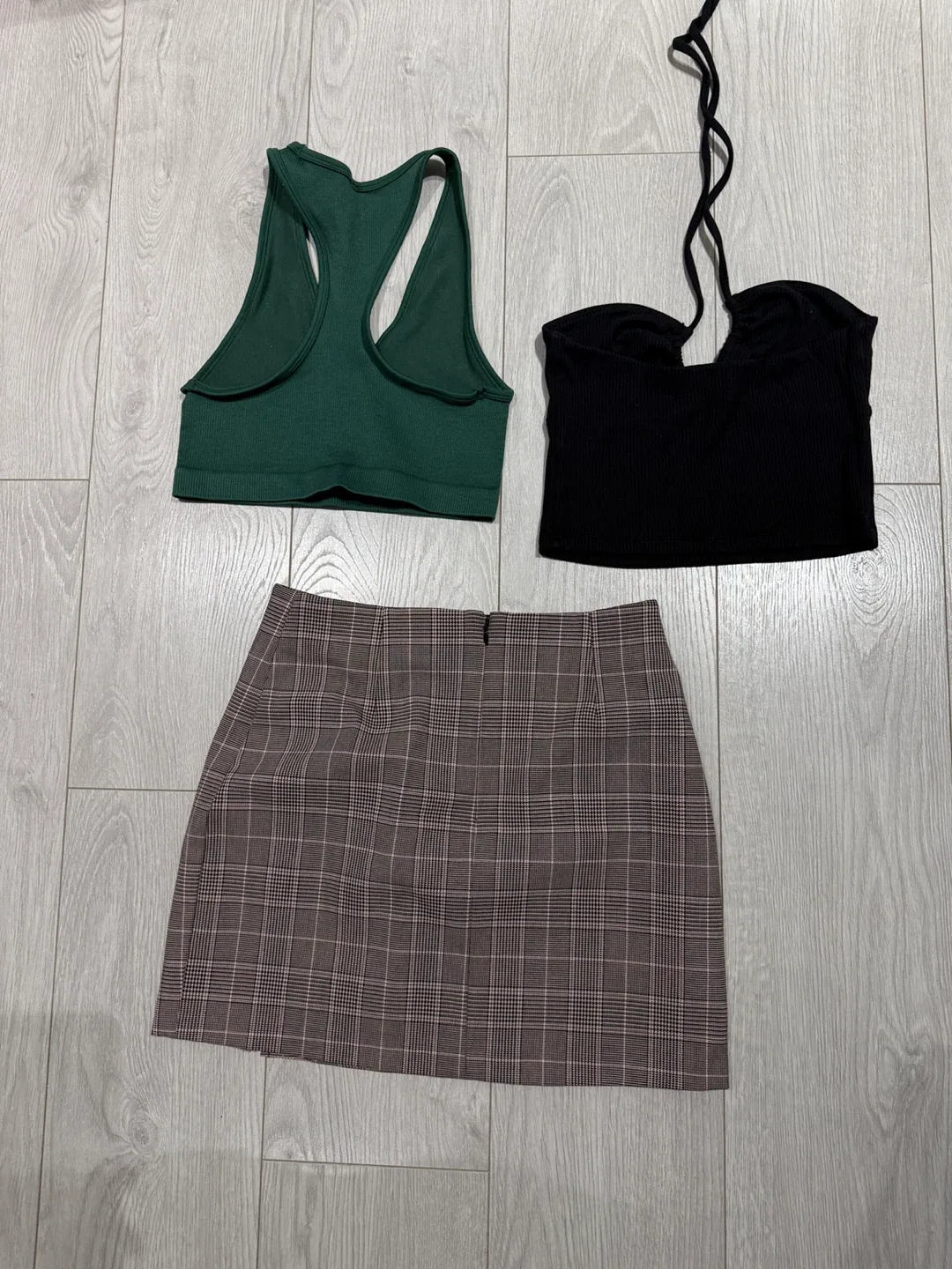 Aritzia bundle image indicator(8)