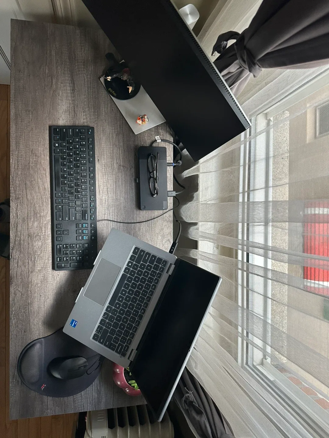 Office Desk and Chair Set image indicator(6)