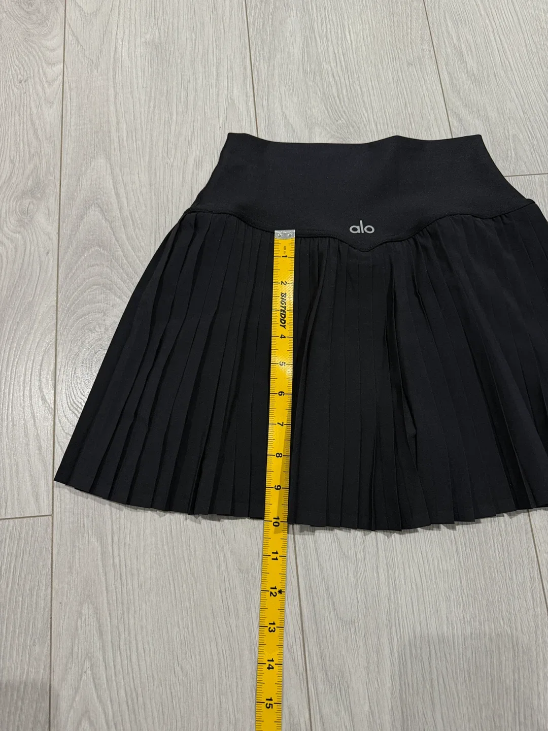 Alo yoga grand slam tennis skirt image indicator(6)