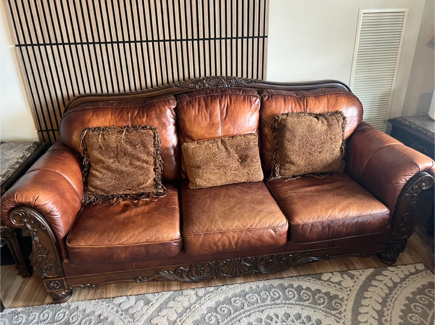 Brown leather sofa set image indicator(3)