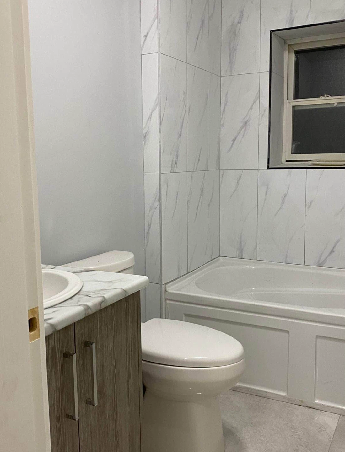 2 bedrooms 1 bathroom for rent - photo 3