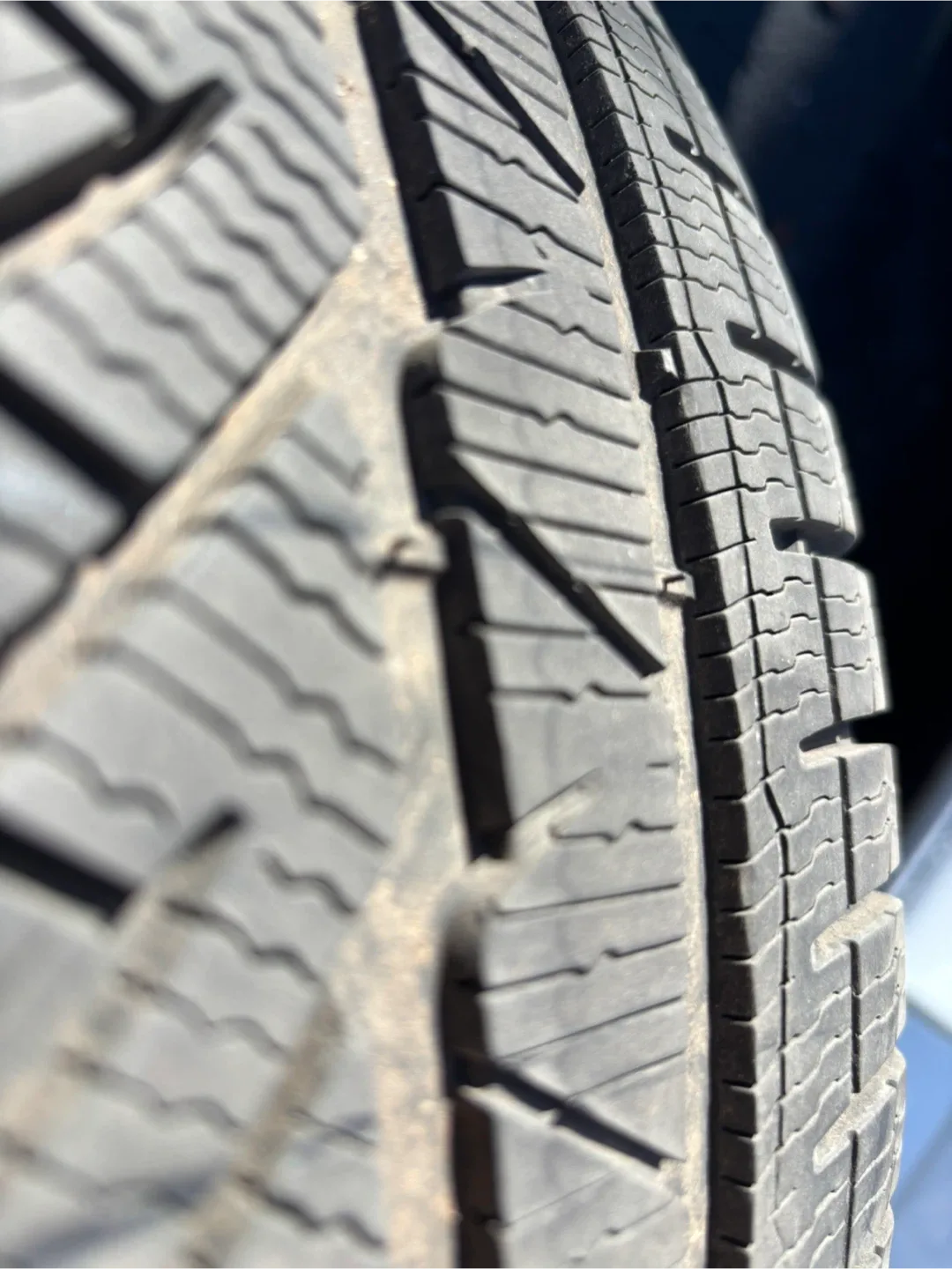 BMW rims with Michelin Pilot Alpin Tire - 245/45R18 image indicator(6)