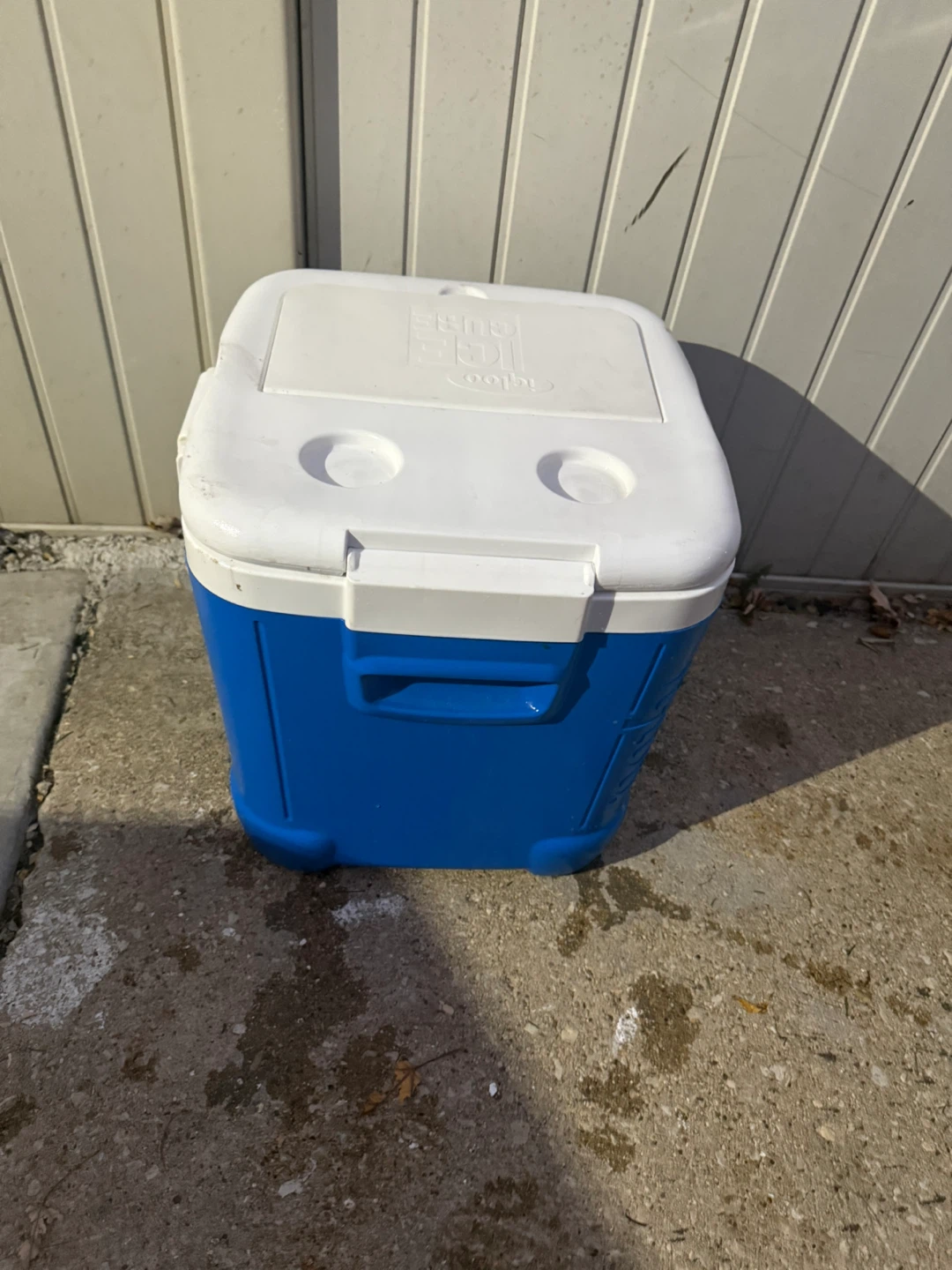 Igloo Ice Cube Cooler - Blue & White - photo 5