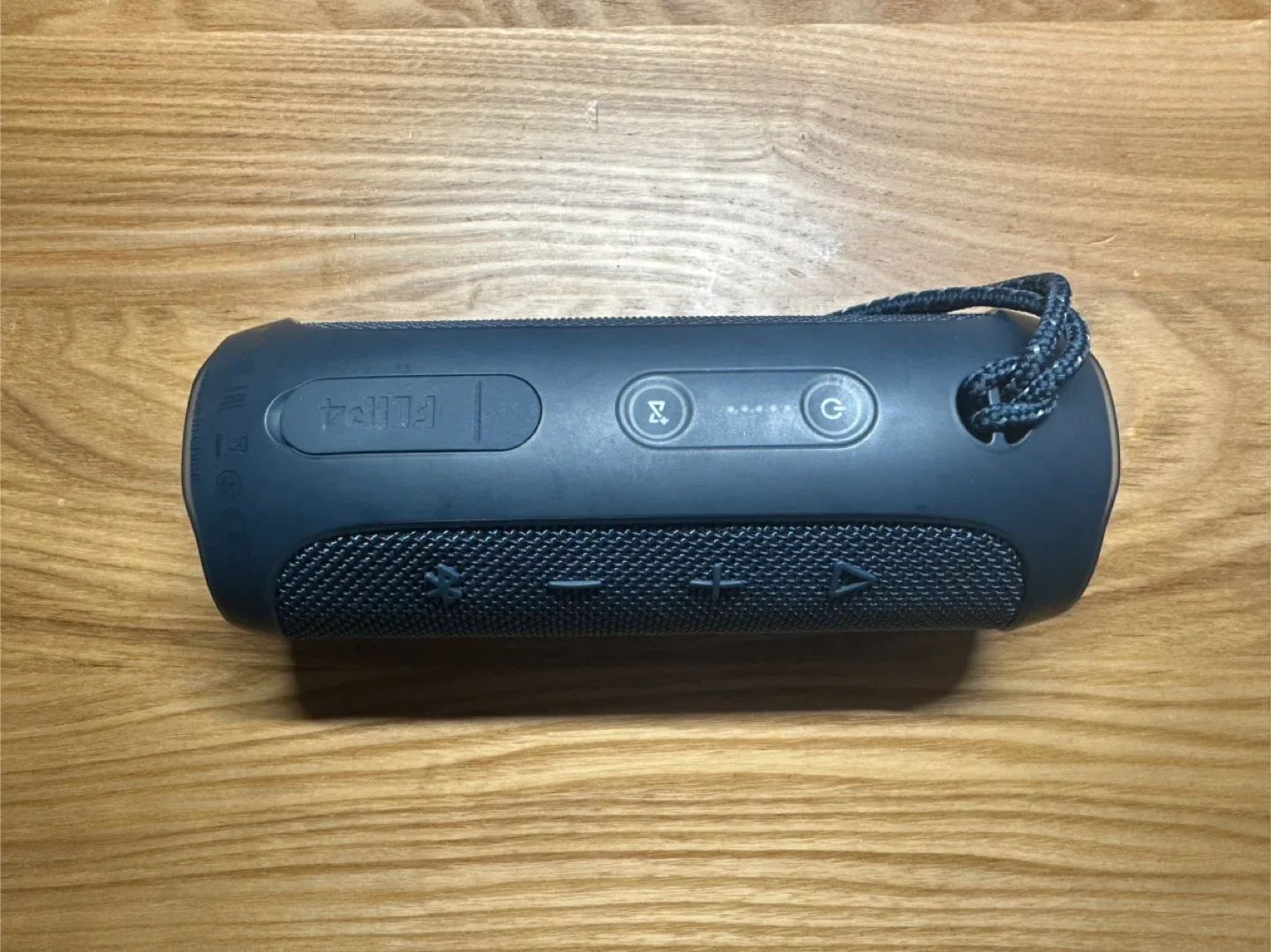 JBL Flip 4 Bluetooth Portable Speaker - Blue image indicator(3)