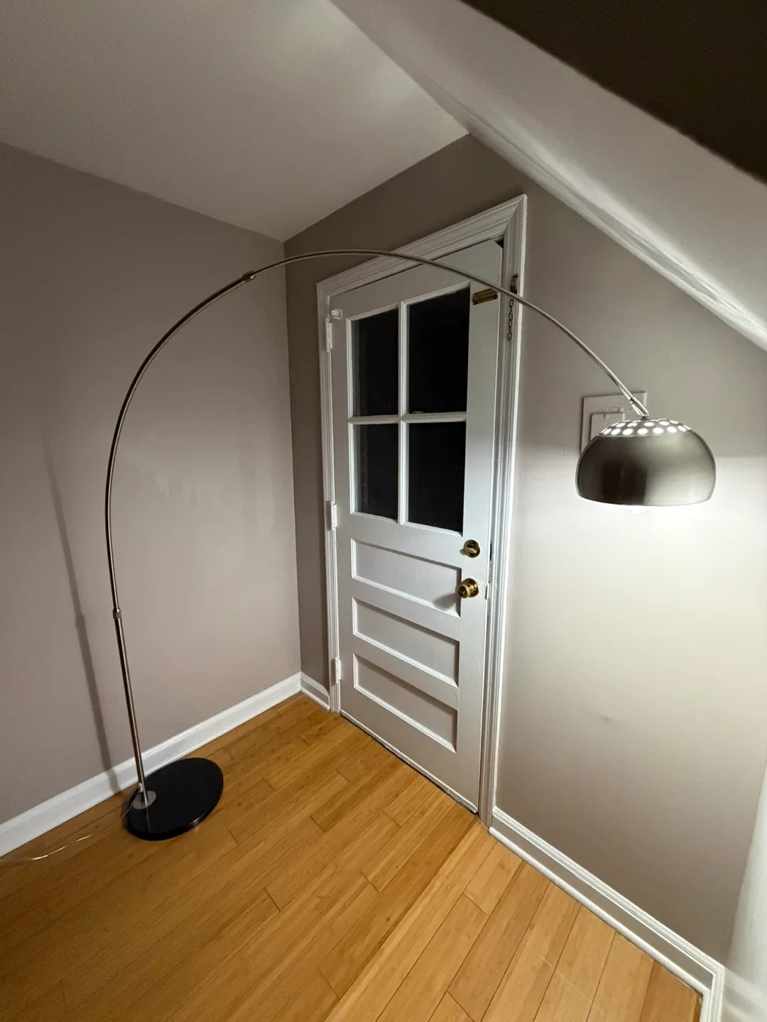 George Oliver Noland Arched Floor Lamp image indicator(2)