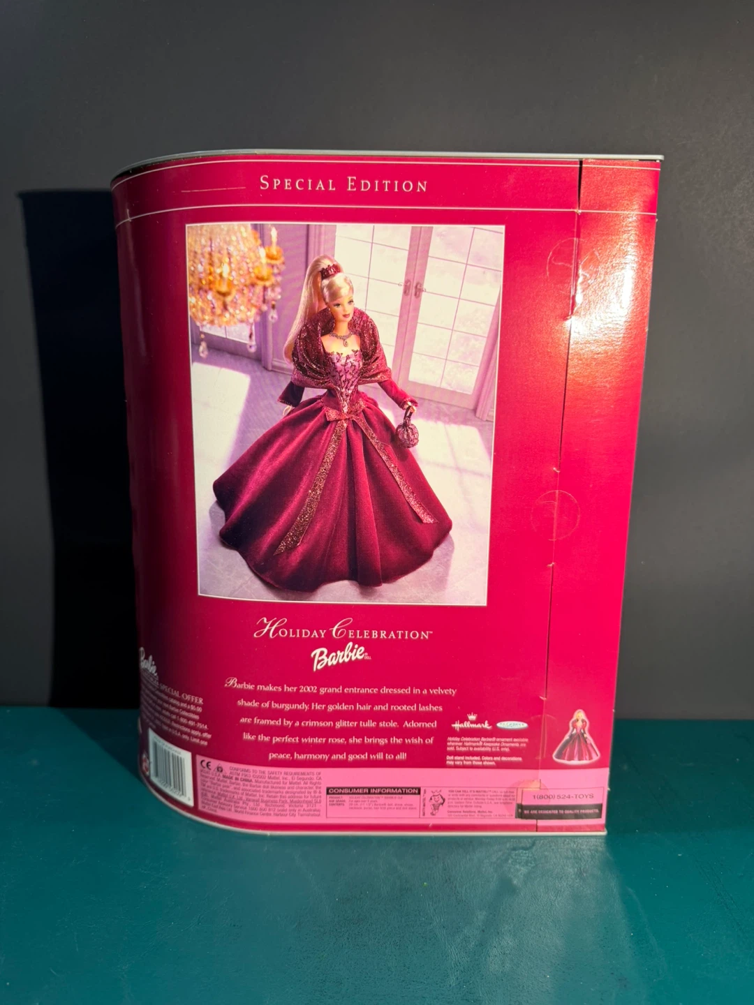 Holiday Celebration Barbie Special Edition 2002 - photo 2