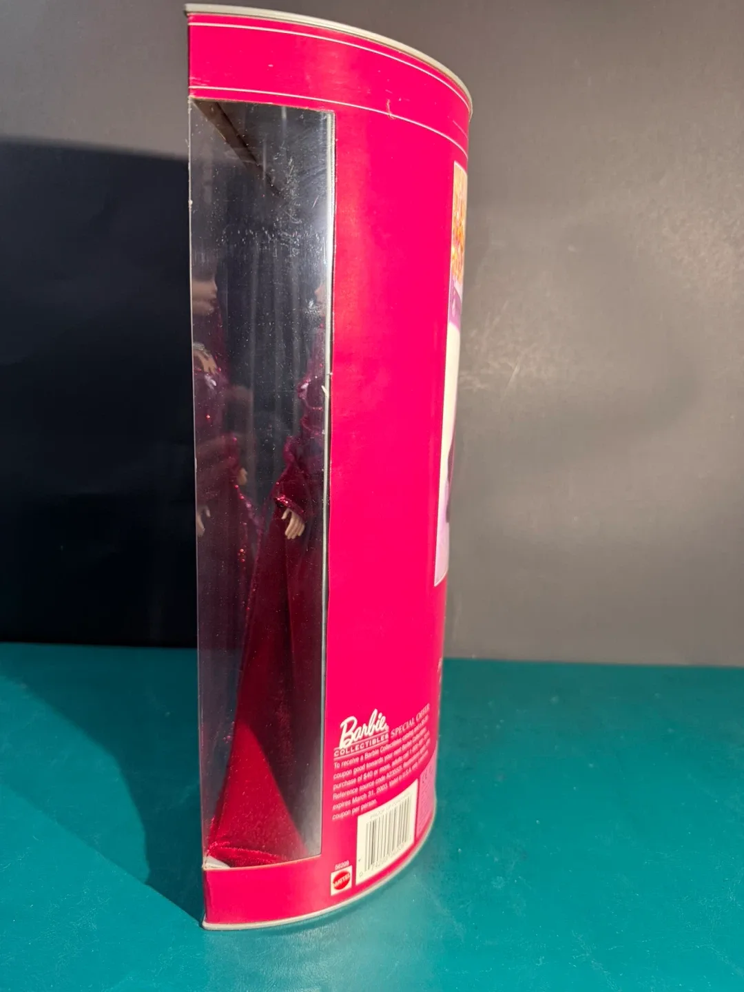 Holiday Celebration Barbie Special Edition 2002 image indicator(3)