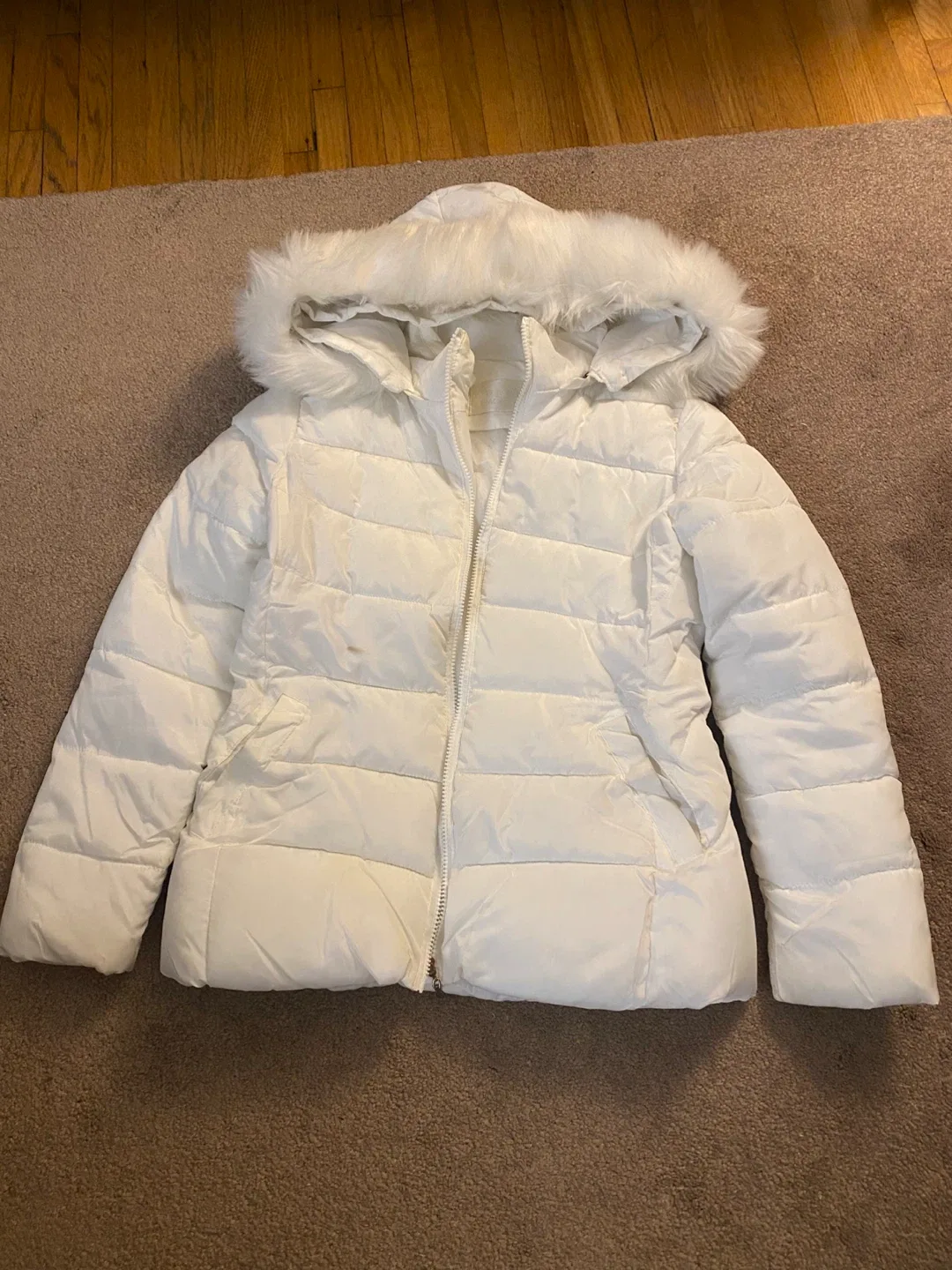 Puffer Jacket - White