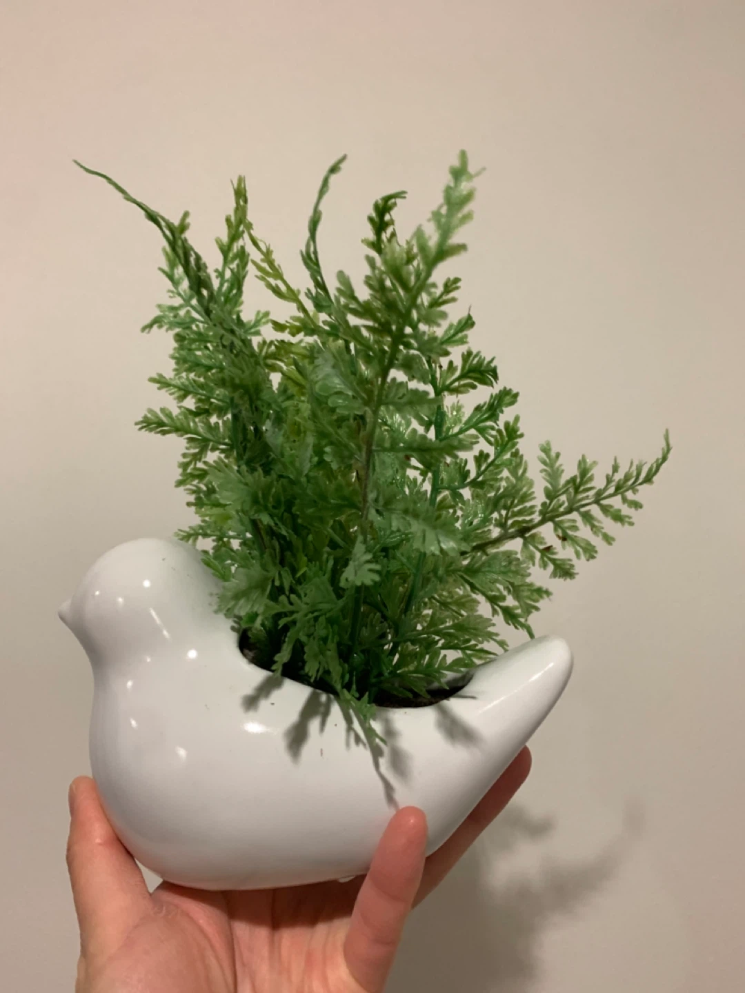 White ceramic bird planter with plant - photo 2