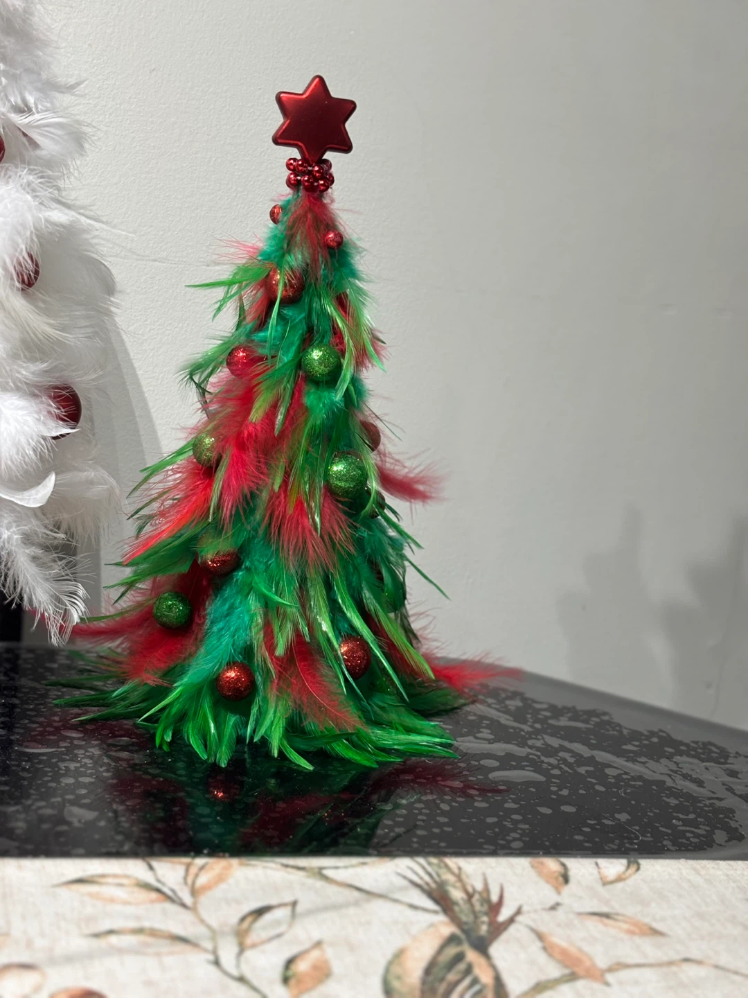 Feather Christmas trees - photo 2