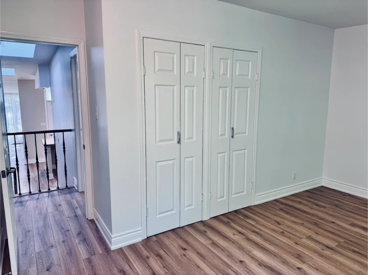 For Rent - upper apartment with 3 bedrooms image indicator(7)