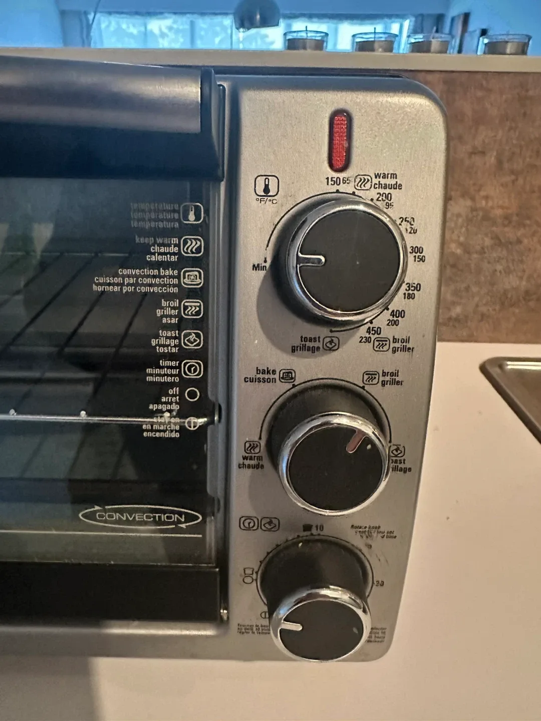 Black & Decker Toast-R-Oven Convection Toaster Oven image indicator(5)